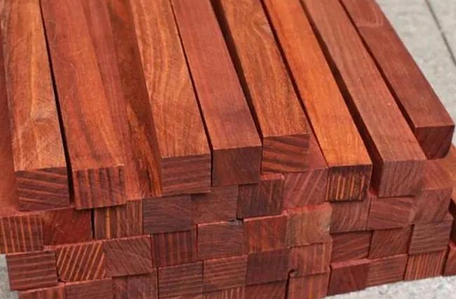 紅松木怎么樣，紅松木在建筑中有哪些應用