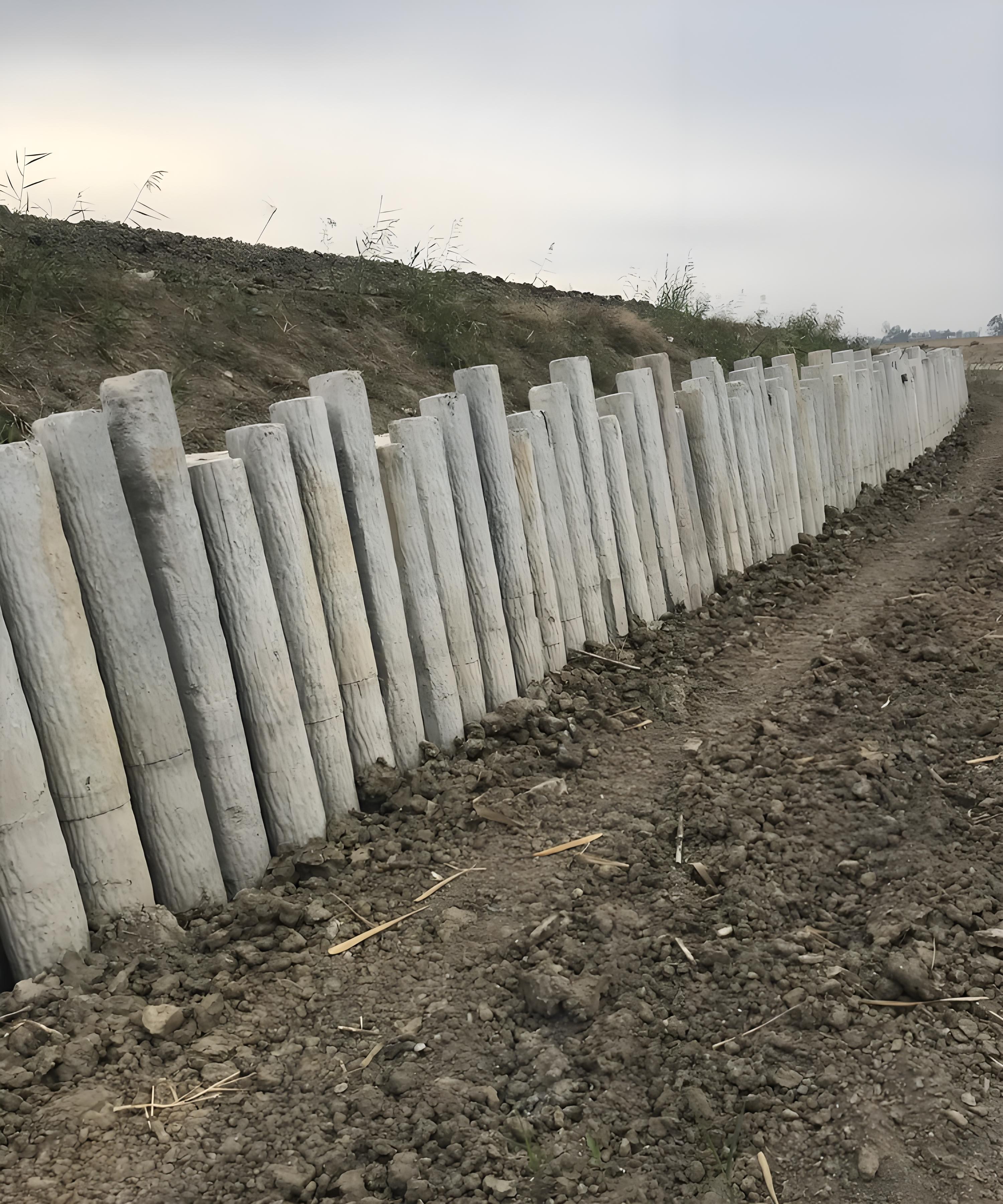 水泥樁批發(fā)廠家泓樺錦嘉-混凝土圓樁施工的配筋要求是什么？