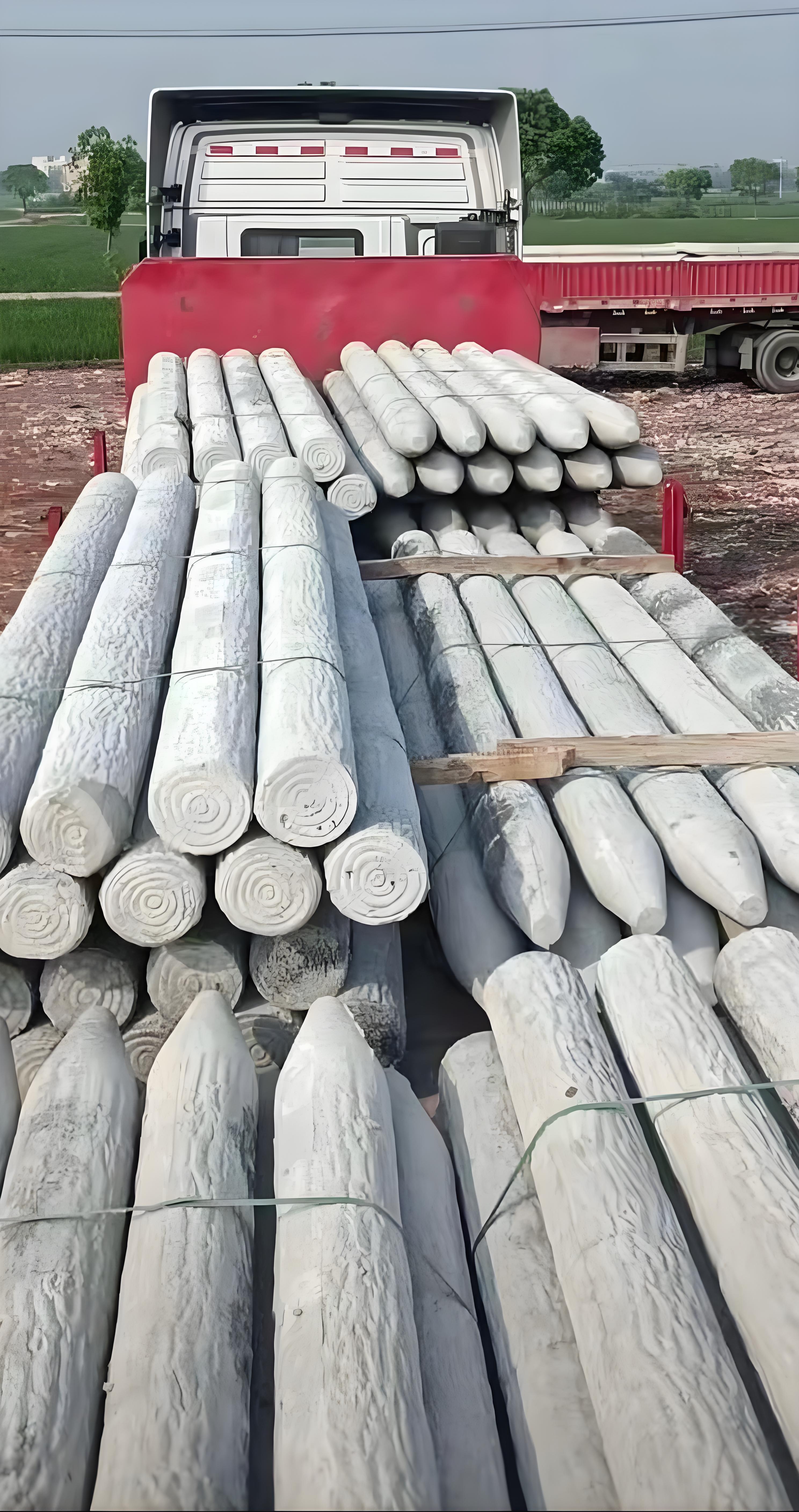 水泥樁廠家泓樺錦嘉-打仿木樁的施工流程是什么？