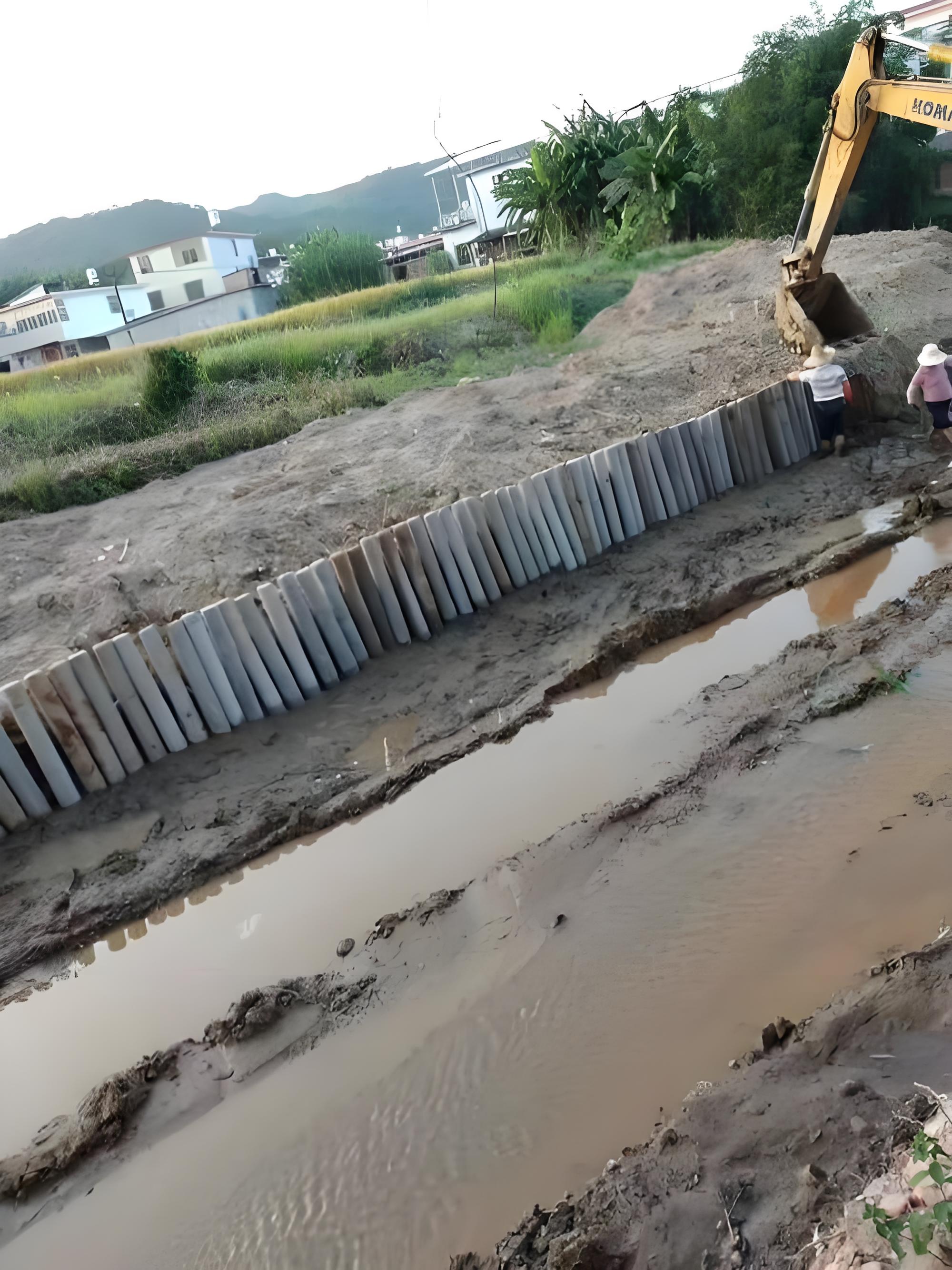 水泥樁廠家泓樺錦嘉-打水泥樁遇到軟土地基怎么加固？