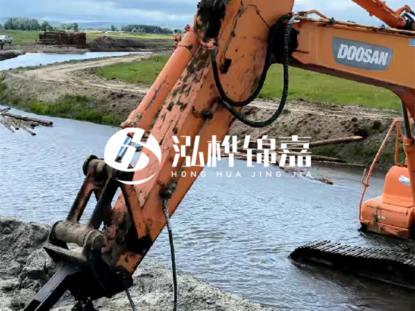 松木樁施工隊(duì)泓樺錦嘉 - 松木樁直徑指哪個(gè)部位？